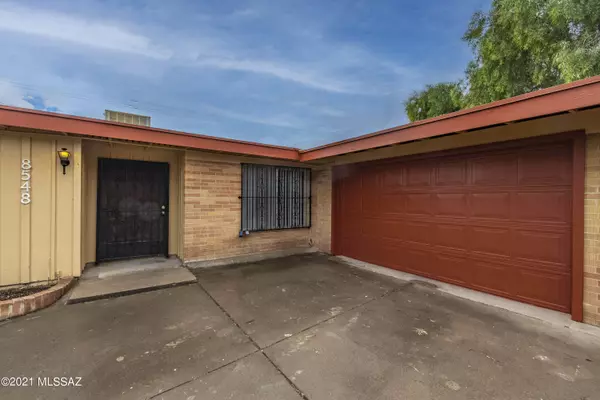 8548 E Beverly, Tucson, AZ 85710