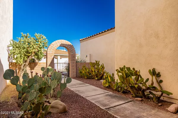 Tubac, AZ 85646,2 Circulo Diego Rivera