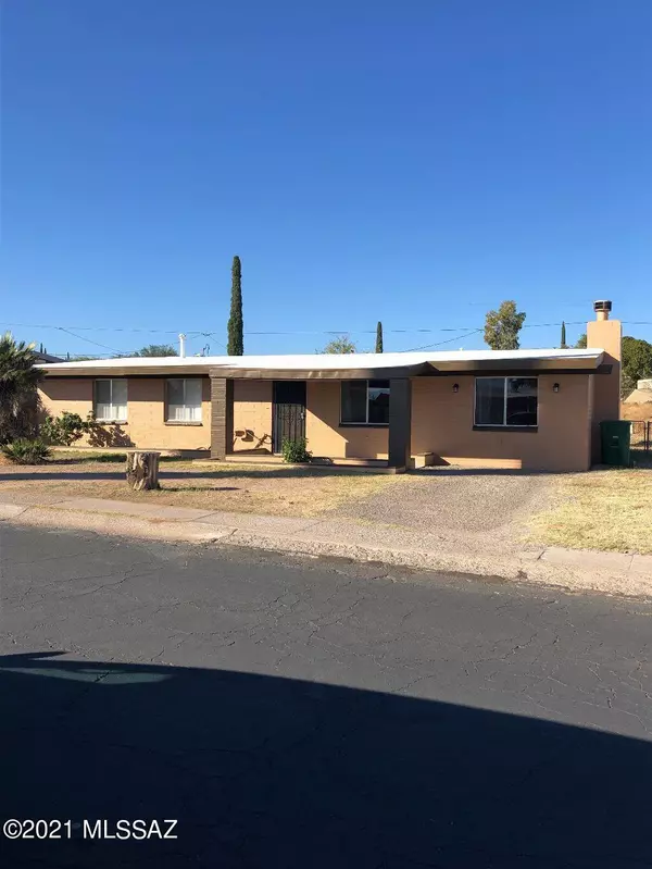 214 S Avenue B, San Manuel, AZ 85631