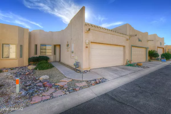 Green Valley, AZ 85614,655 W Woodfield Court