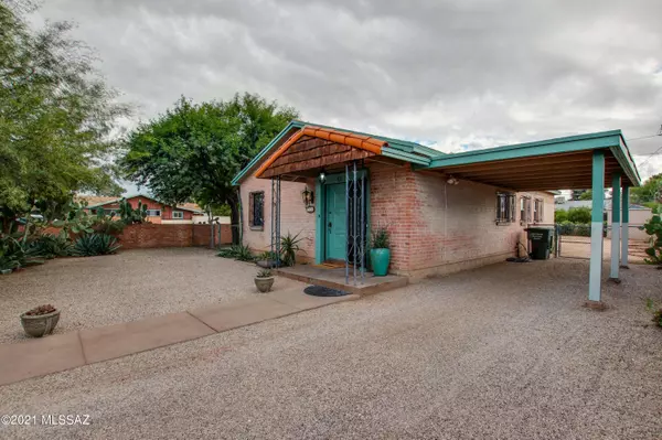 5656 E 2ND Street, Tucson, AZ 85711