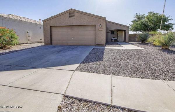 8396 S Camino Sierra Rincon, Tucson, AZ 85747