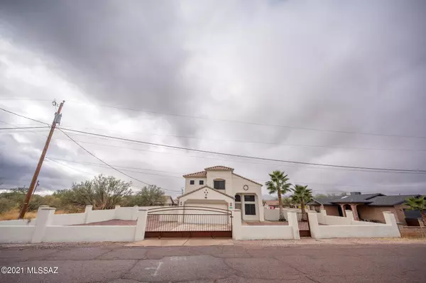 1739 Circulo Alameda, Rio Rico, AZ 85648