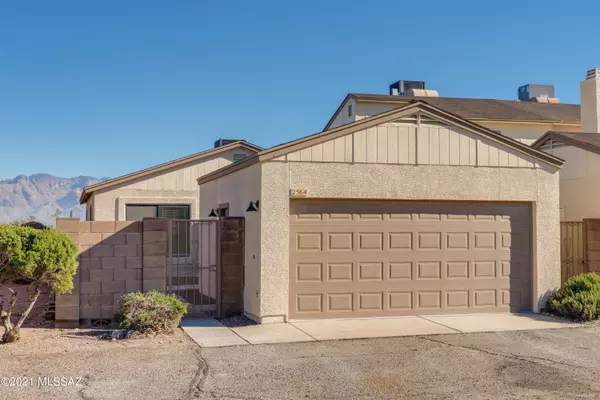 2564 N Ironwood Ridge Drive, Tucson, AZ 85745