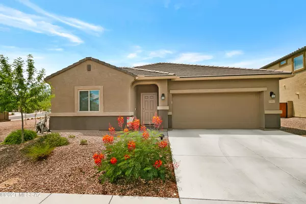 Marana, AZ 85653,9057 Blue Saguaro Street