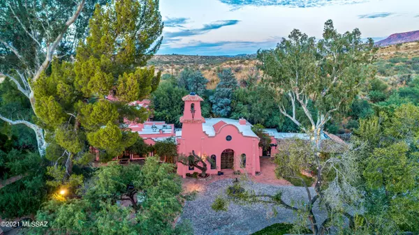 13500 N Oracle RoadN, Tucson, AZ 85739