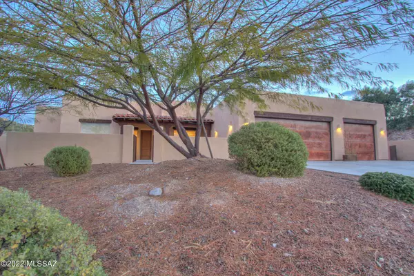 6101 E Hawks Nest Place, Tucson, AZ 85750