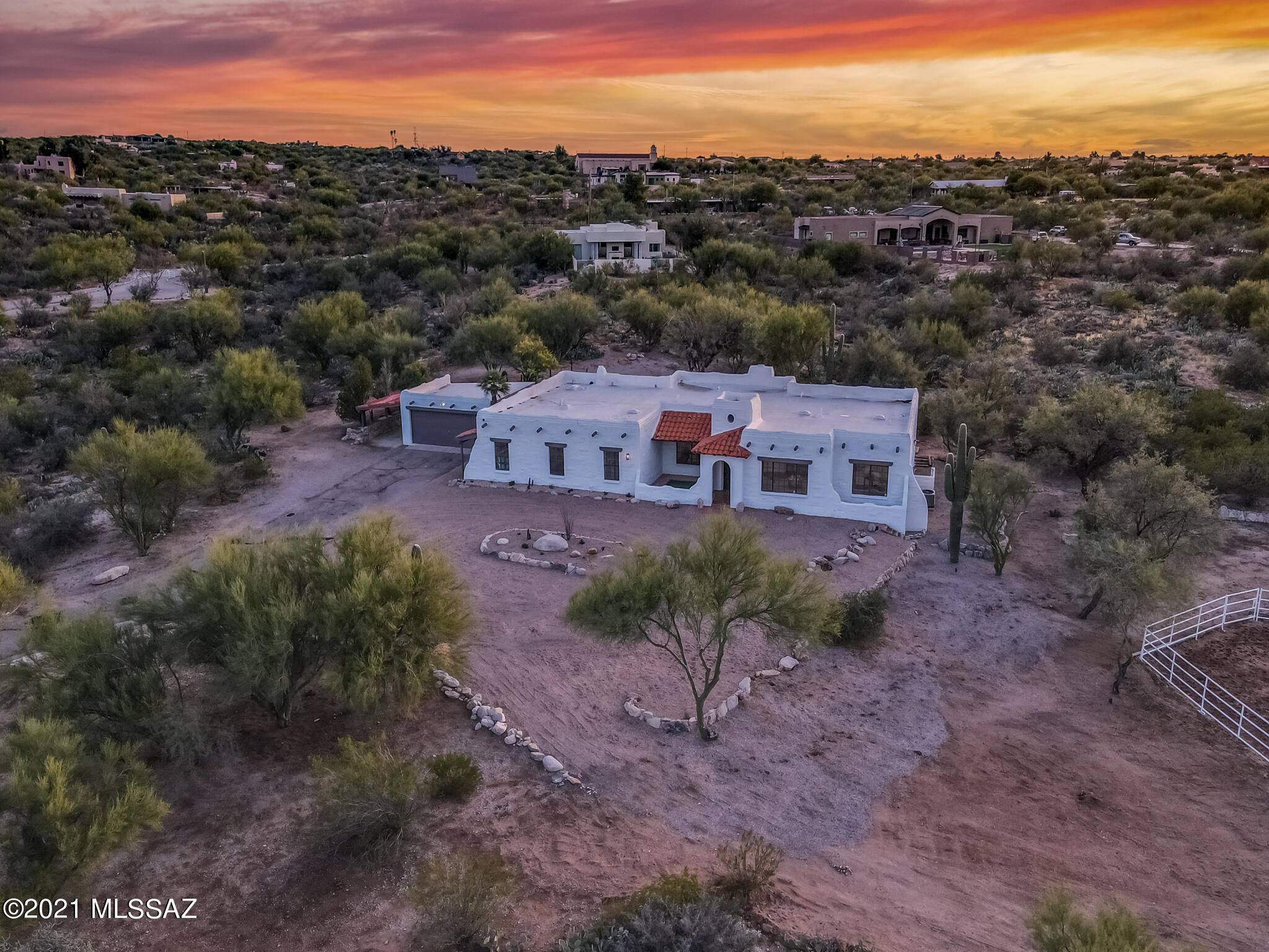 Tucson, AZ 85748,924 N Rancho Del Jefe Loop