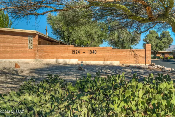 Tucson, AZ 85745,1936 W Anklam Road