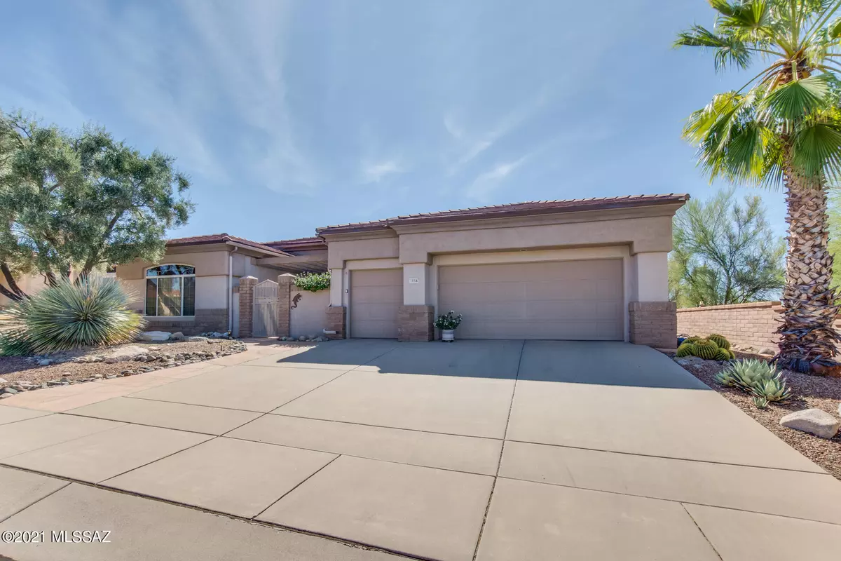 Oro Valley, AZ 85755,1054 E Royal Oak Road