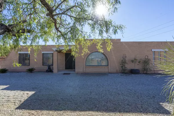 10302 E Camino Quince, Tucson, AZ 85748