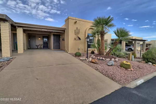 1442 W Camino Lucientes, Green Valley, AZ 85622