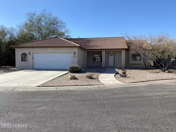 1330 Los Diez, Safford, AZ 85546