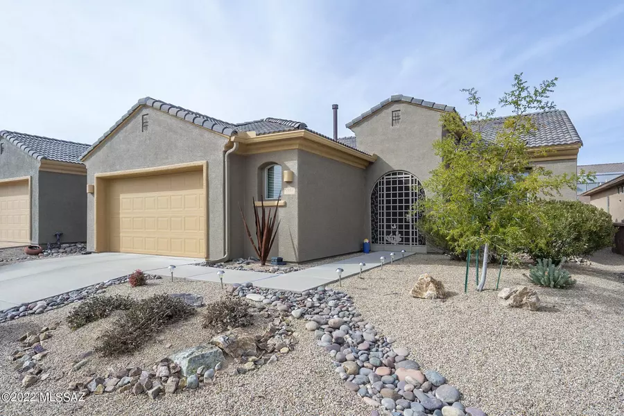 5962 S Scarlet Sky Place, Green Valley, AZ 85622