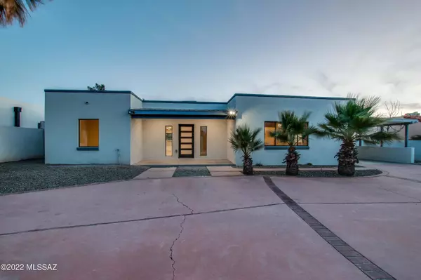 2110 E Grant Road, Tucson, AZ 85719