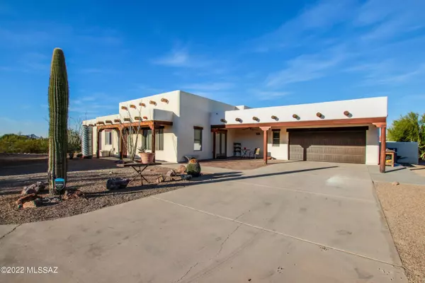 3620 W Cobbs Place, Tucson, AZ 85745