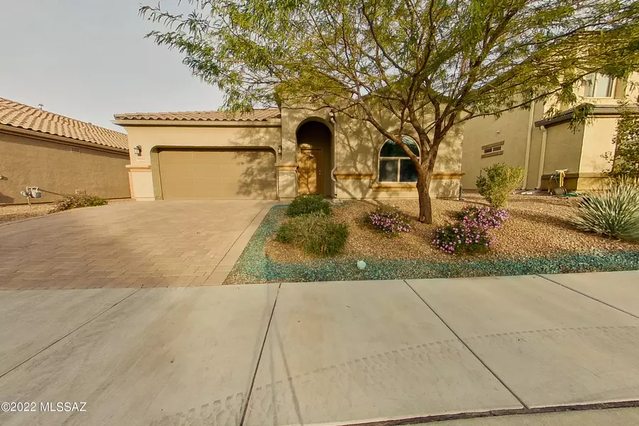 9020 W Twin Springs Drive, Marana, AZ 85653