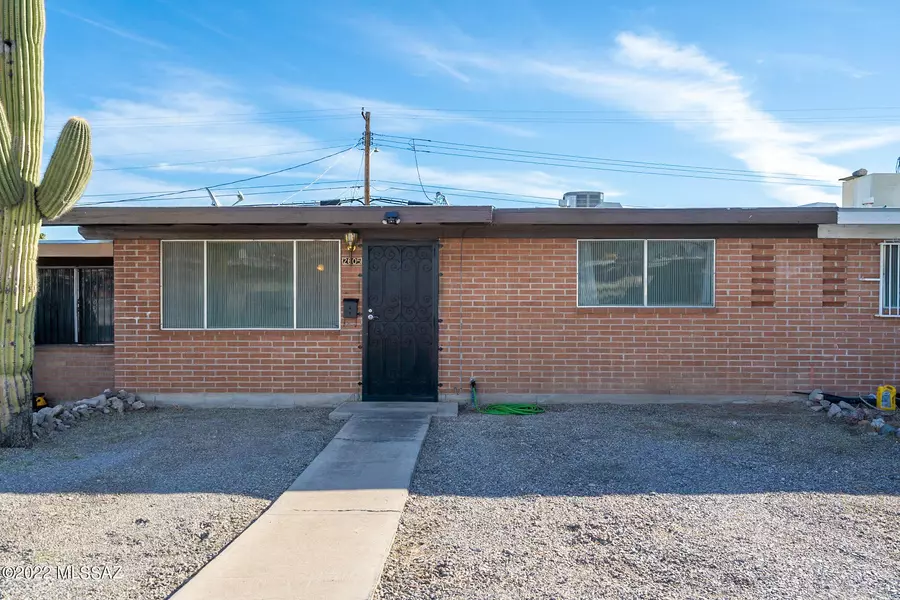 2605 S Lands End Road, Tucson, AZ 85713