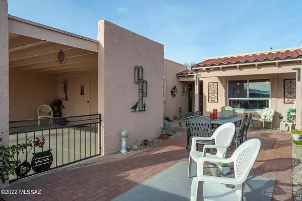 Green Valley, AZ 85614,762 W Rio San Pedro