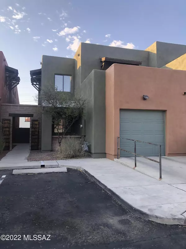 3143 N Olsen Avenue,  Tucson,  AZ 85719