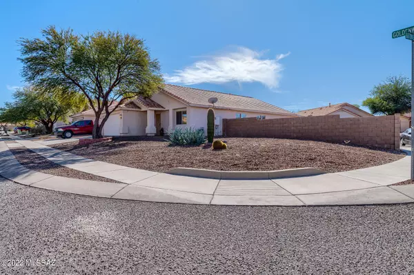 1006 S Goldenweed Way, Tucson, AZ 85748