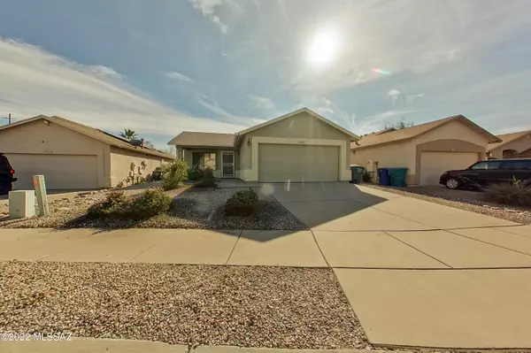 8890 S Desert Valley Way, Tucson, AZ 85747