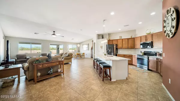 Sahuarita, AZ 85629,3225 E Glacier Lane