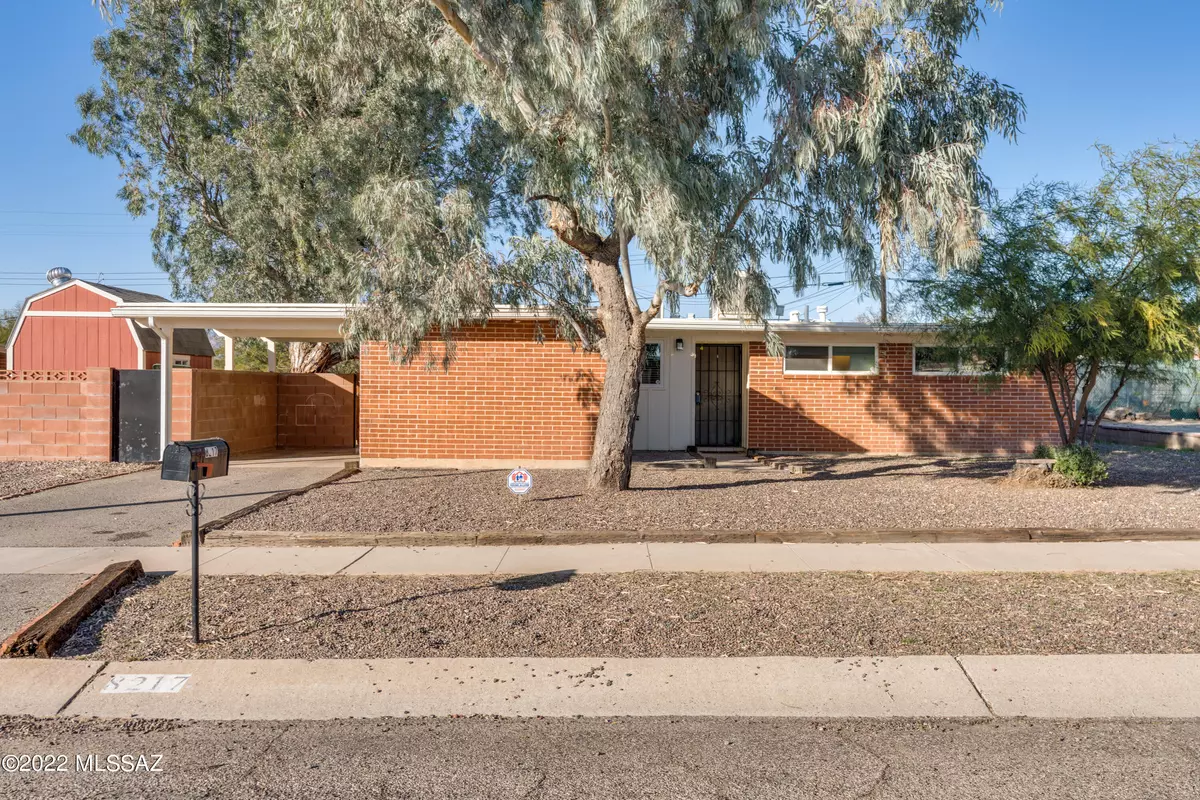 Tucson, AZ 85710,8217 E Beverly Street