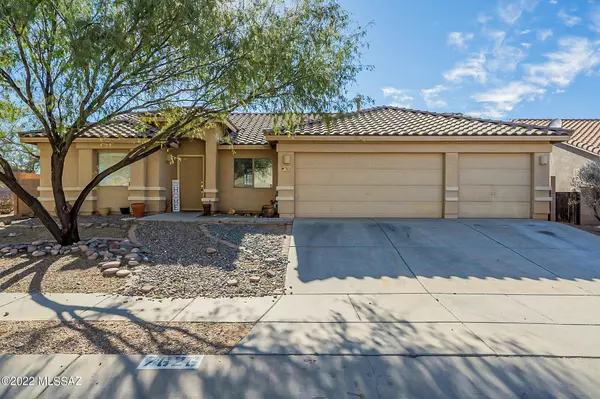 7626 S Cypress Tree Drive, Tucson, AZ 85757