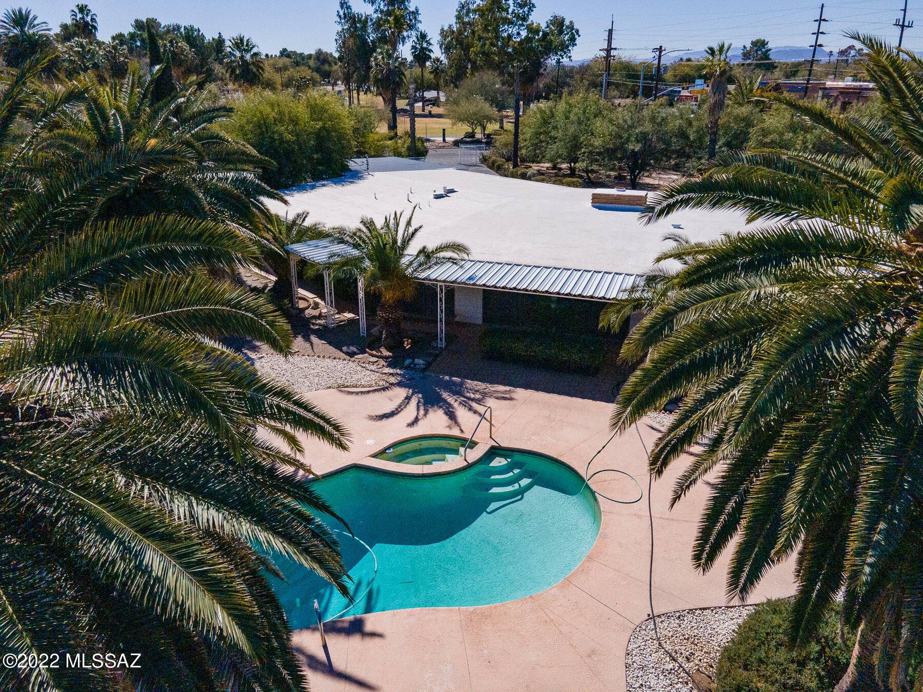 Tucson, AZ 85716,575 S Country Club Road