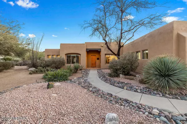 1313 W Saddlehorn Drive, Oro Valley, AZ 85704