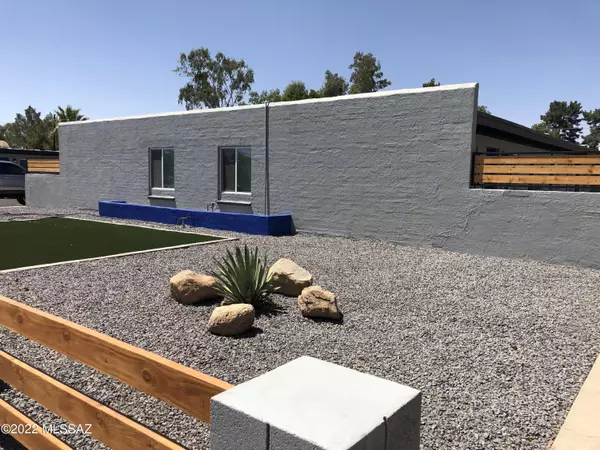 1308 E Vista Avenue, Phoenix, AZ 85020