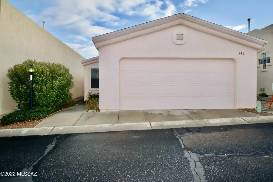 543 W Deerview Court, Green Valley, AZ 85614