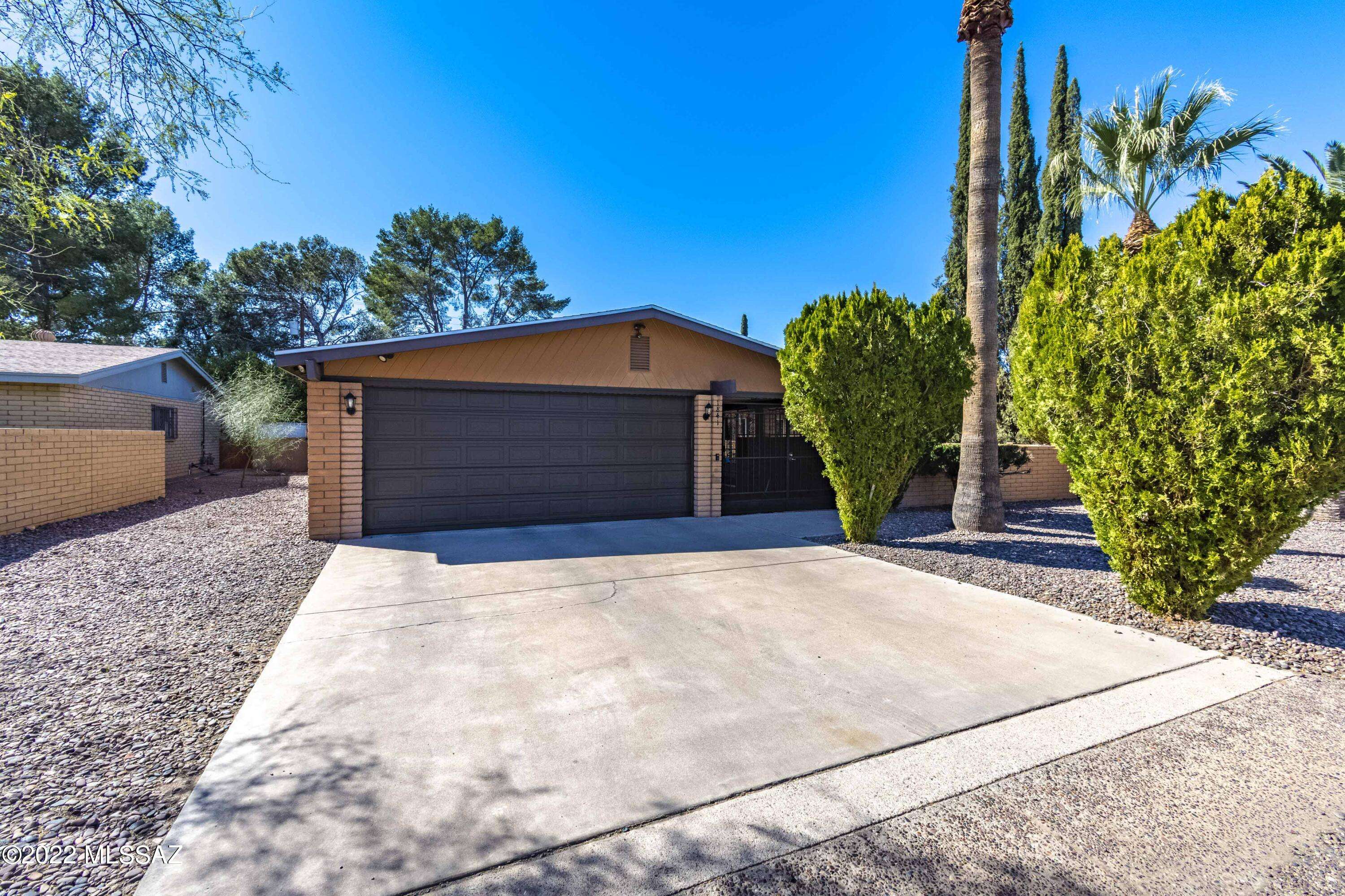 Tucson, AZ 85716,1841 N Tucson Boulevard