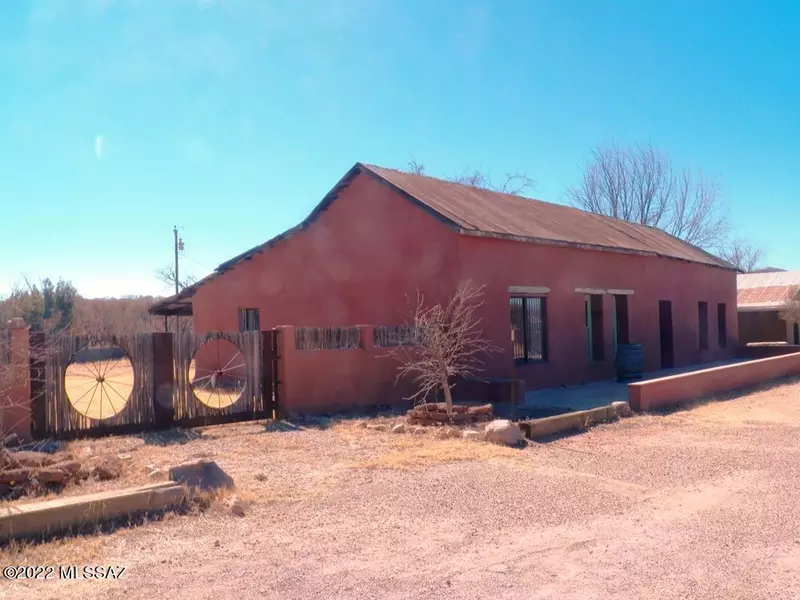 17261 W 5Th Street, Arivaca, AZ 85601