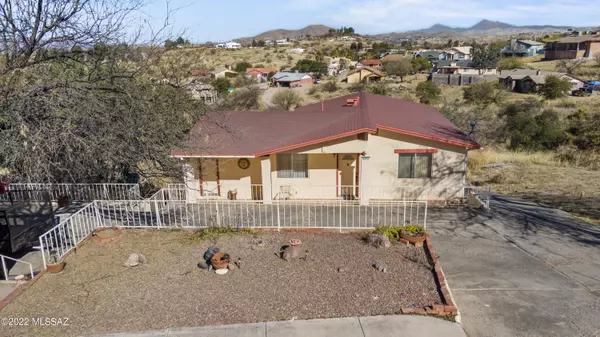 749 E Skyline Drive, Nogales, AZ 85621