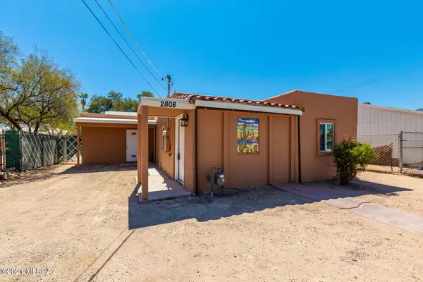 2808 N Dodge Boulevard, Tucson, AZ 85716