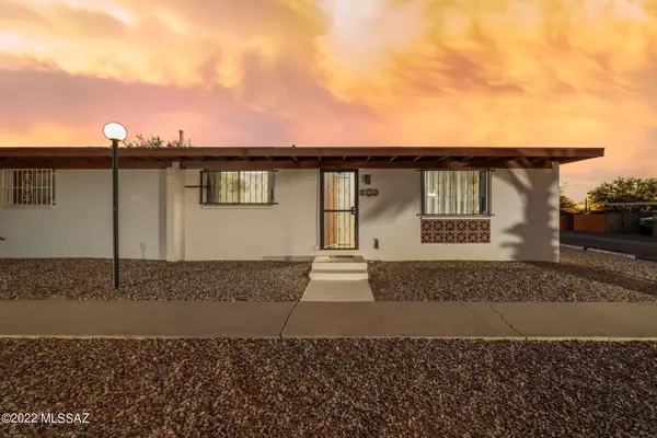 7341 E Desert Spring Drive, Tucson, AZ 85730