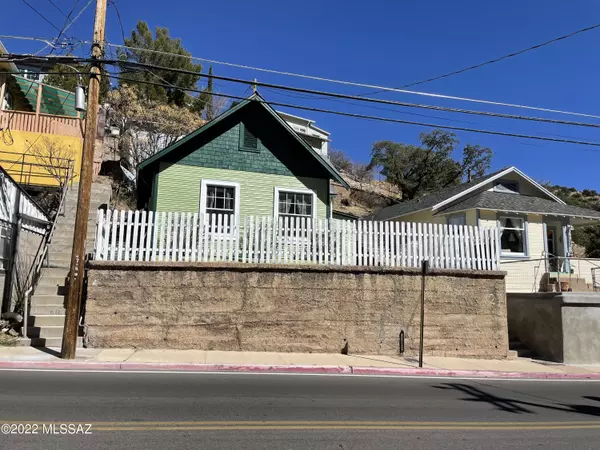 Bisbee, AZ 85603,727 Tombstone Canyon