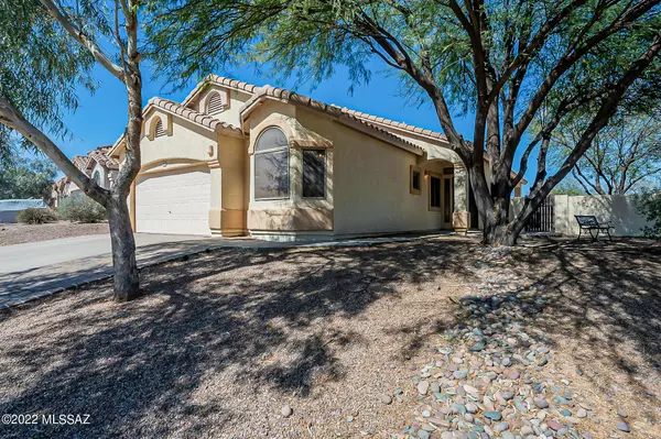 301 E Thomas Jefferson Way, Sahuarita, AZ 85629