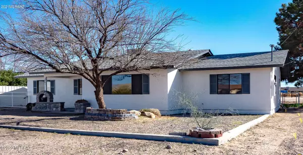 2961 W Palo Verde Street, Thatcher, AZ 85552