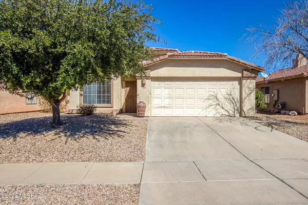 Tucson, AZ 85743,6586 W Blythe Place