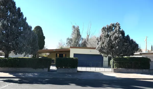 233 W Martinez Street, Nogales, AZ 85621