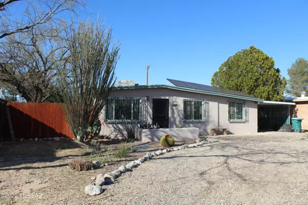 3739 E Hampton Street, Tucson, AZ 85716