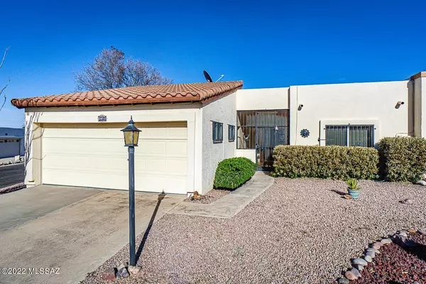 3071 S Mountain View, Green Valley, AZ 85622