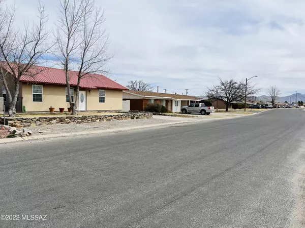 Willcox, AZ 85643,703 W Soto Street