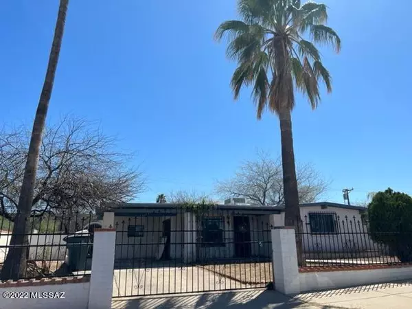 5409 S 13th Avenue, Tucson, AZ 85706