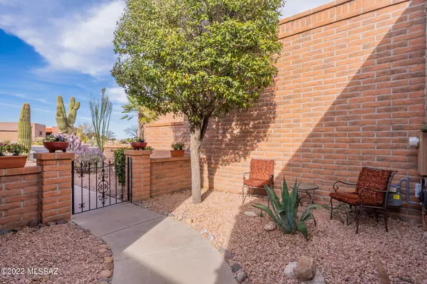 Green Valley, AZ 85622,1437 W Camino Del Pato