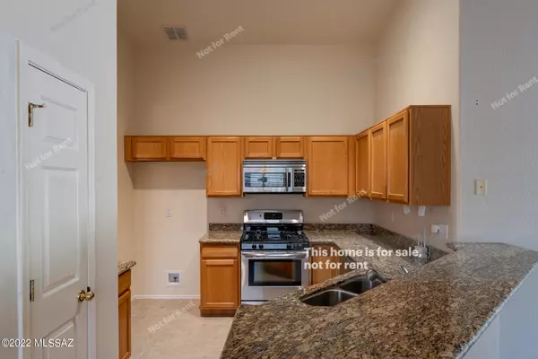 Oro Valley, AZ 85737,11002 N Double Eagle Court