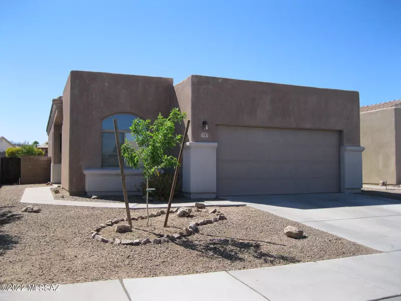 2487 N Avenida Tabica, Green Valley, AZ 85614